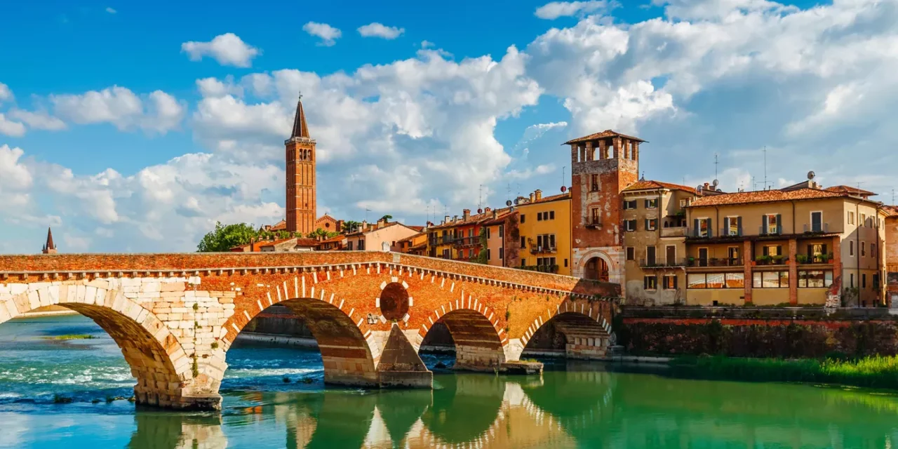 Verona romantica e low cost: itinerario di due giorni per coppie tra storia, panorami e sapori autentici