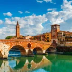 Verona romantica e low cost: itinerario di due giorni per coppie tra storia, panorami e sapori autentici